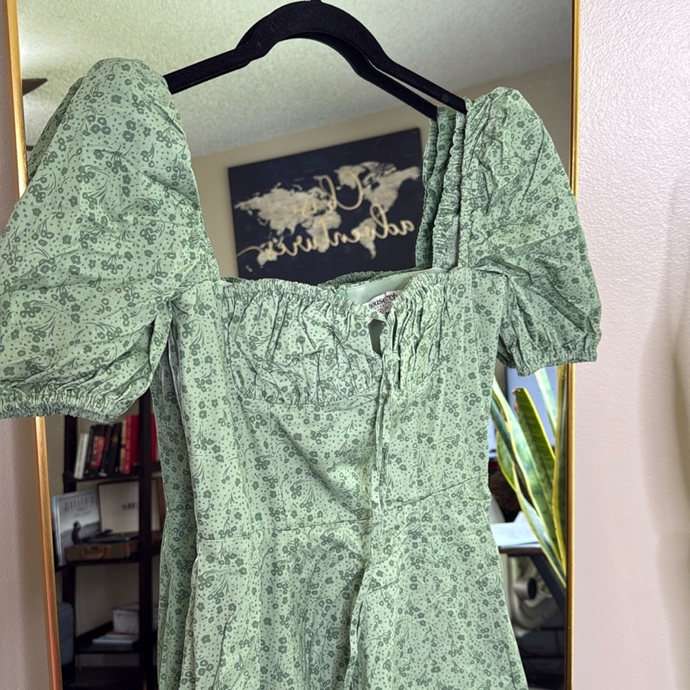 HOUSE OF CB 'Tallulah' Olive Floral Puff Sleeve Midi Dress NWOT - Picture 7 of 9